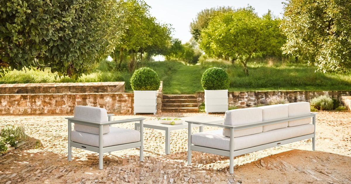 Couper Sofa | McKinnon and Harris