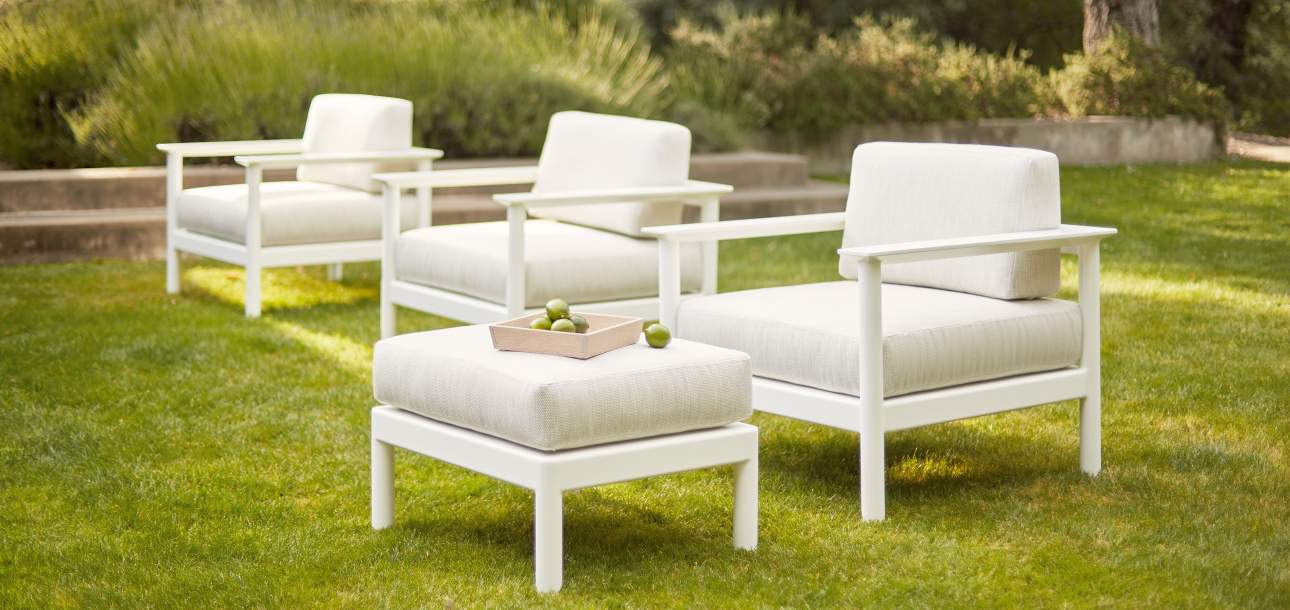 Couper Club Chair finished in Classic White