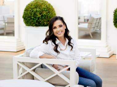 Christine Pender Shaia Headshot