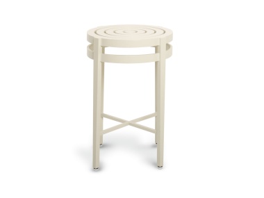 Hepplewhite Peanut Table with 15" Round Adams Top shown in Wicomico White