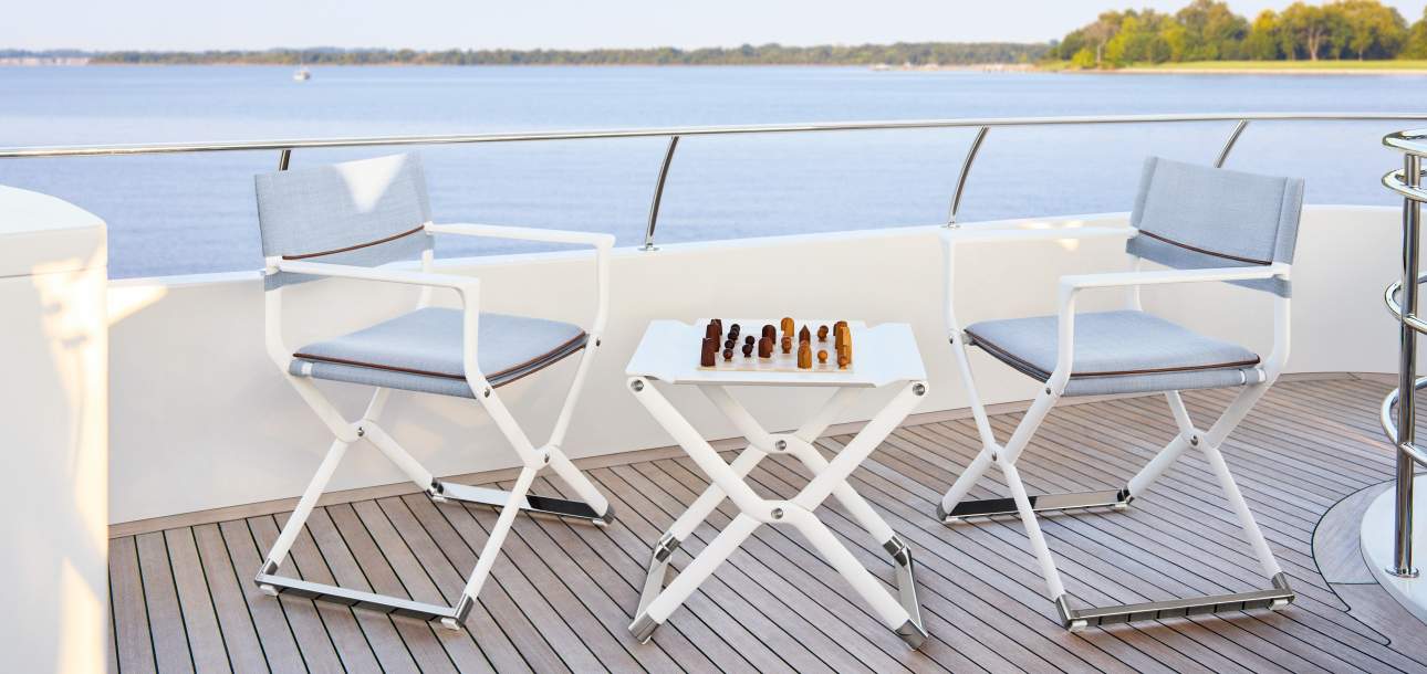 Scout Folding Yacht Chairs and Table
