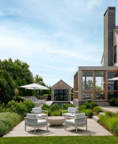 McKinnon and Harris furniture at a home on Nantucket Island. Architecture and Interior Design by Workshop/APD. Photos by Read McKendree / JBSA