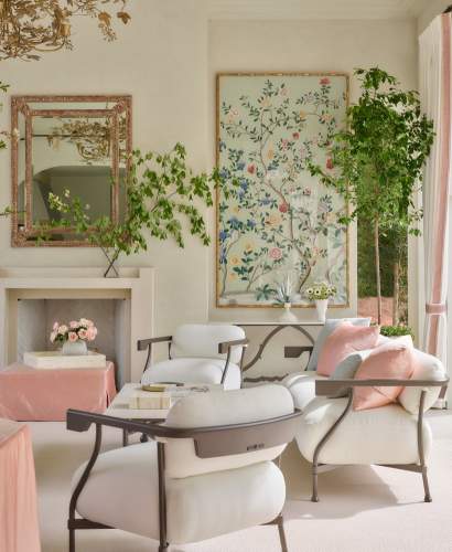 McKinnon and Harris Bastille collection finished in a daark finish color with light fabric, shown at the Atlanta Homes & Lifestyles Showhouse. Design by Suzanne Kasler, Photo by Emily Followill