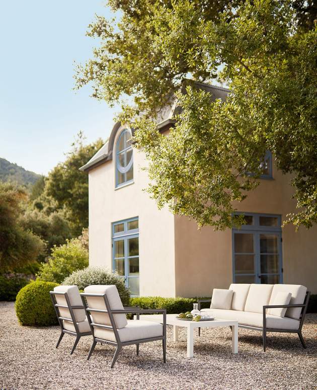deCamp Club Chair and Sofa