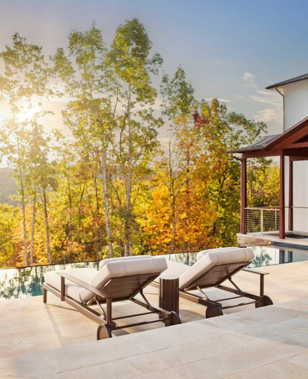 Couper Contrapposto Sun Chaise