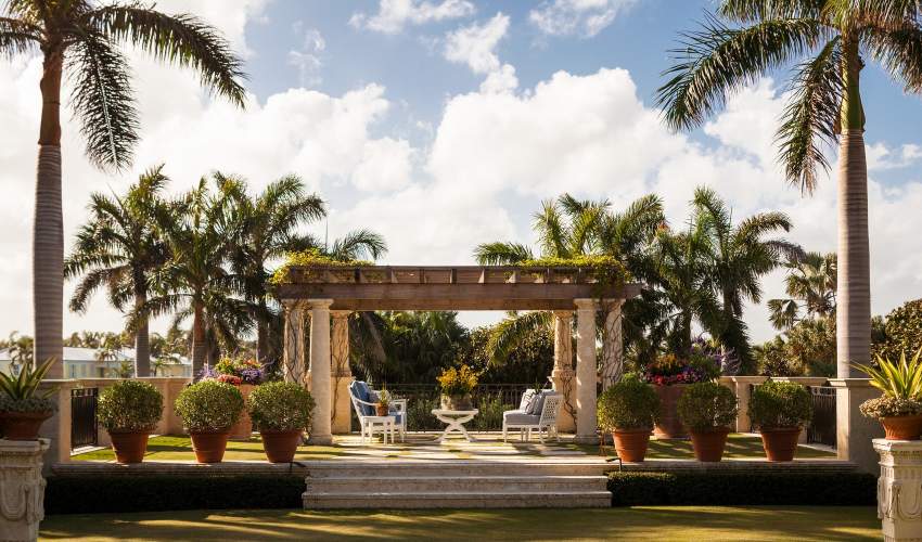 McKinnon and Harris duVal Collection at a home in Florida. Design by Cullman & Kravis.