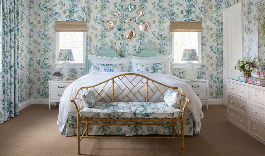 Image of a bedroom at The Colony Hotel (Photo by Carmel Brantley)