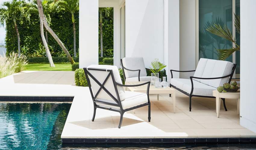 Beaufort Club Chair and Sofa in Sorghum Black